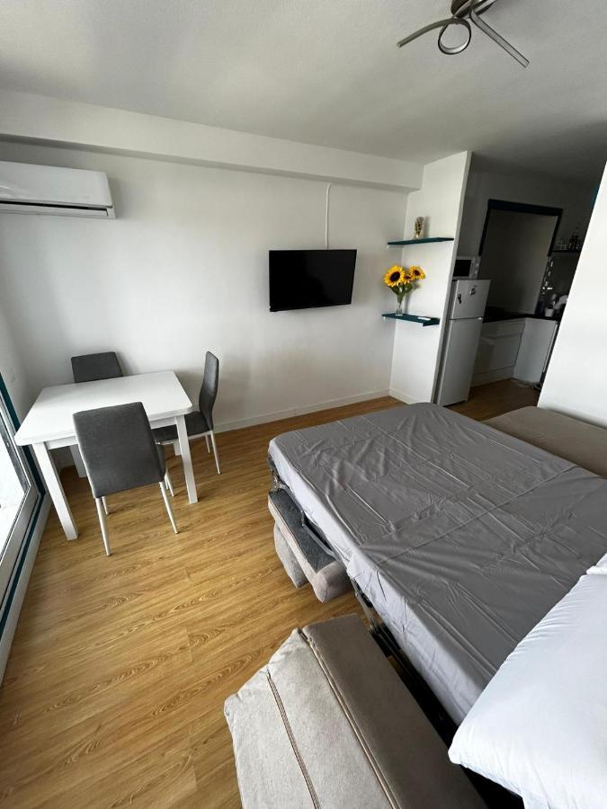 Apartemento Fenix โรเกตัสเดมาร์ ภายนอก รูปภาพ